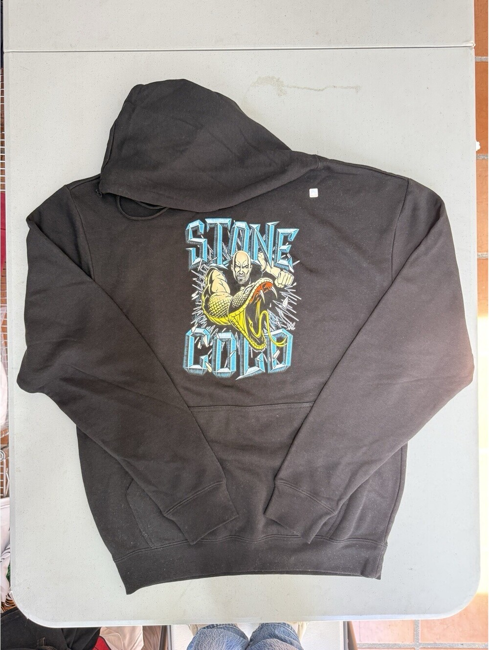 WWE Stone Cold Steve Austin Black Graphic Print Hoodie Size MediumMen’s Pullover